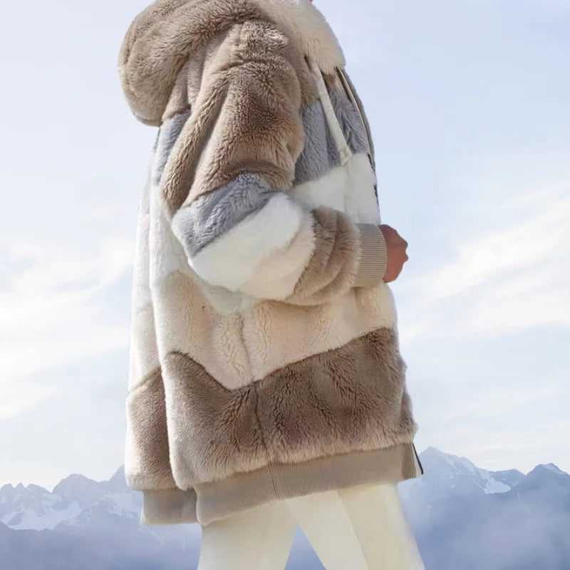 Tidlös Fuskpälsjacka med Huva – Komfort och Stil i Ett