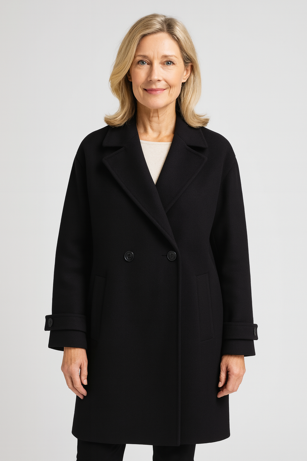 Lång Damkappa – Elegant Oversized Trenchcoat med Revers